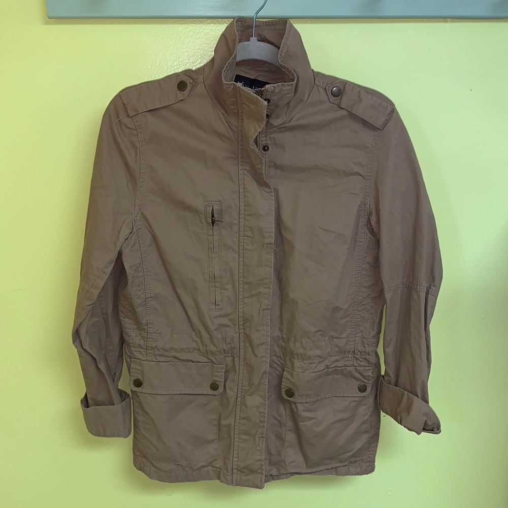 Jacket. Size M.